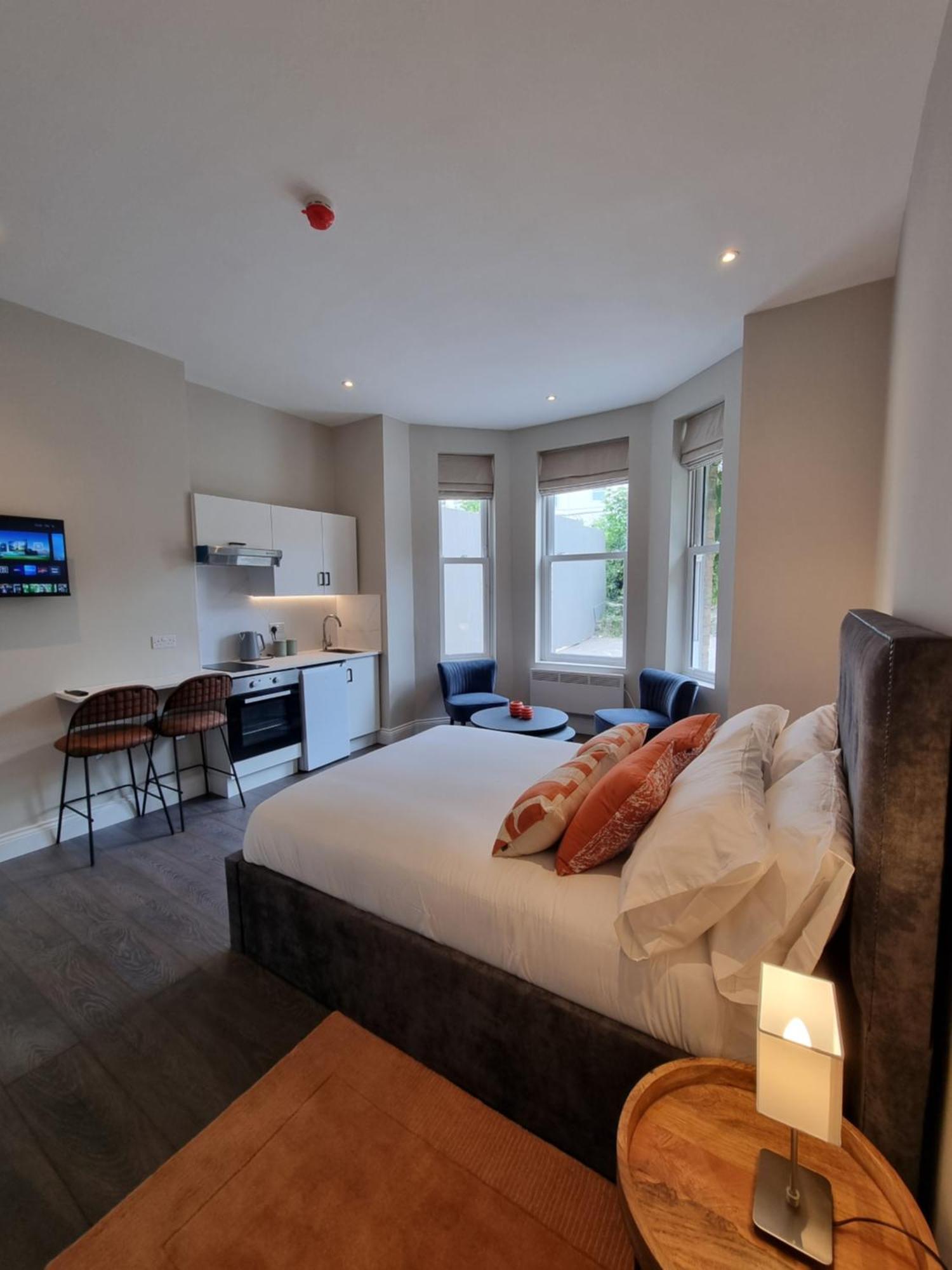 The Ivy Apartments Bornemouth Extérieur photo